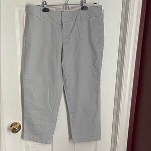 Tommy Hilfiger Women's Light Gray Capris